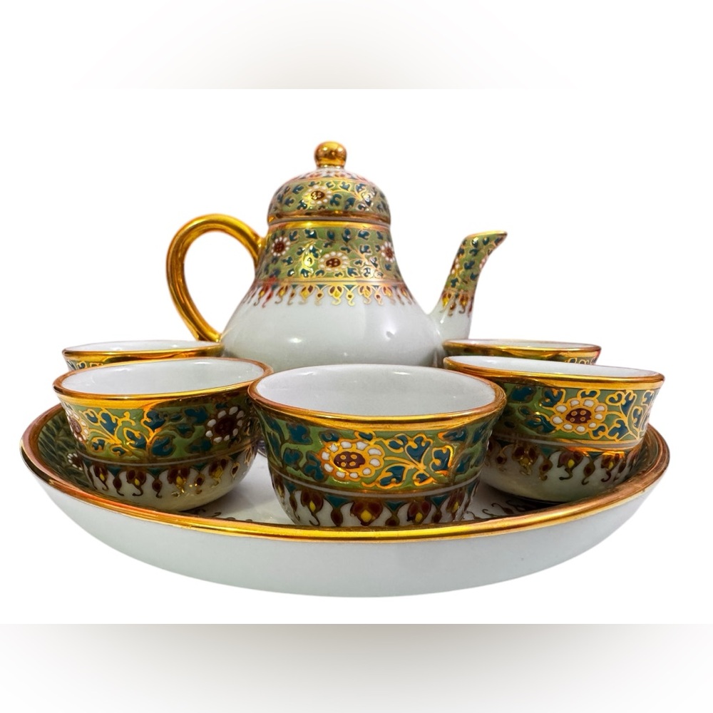 Vintage Hand-Painted Porcelain Tea Set – Gold & Floral Design - Picture 11 of 16